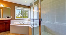 Advantages of Installing Sliding Shower Screens in The Bathrooms